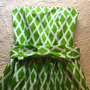 Strapless Green Knee Length Dress
